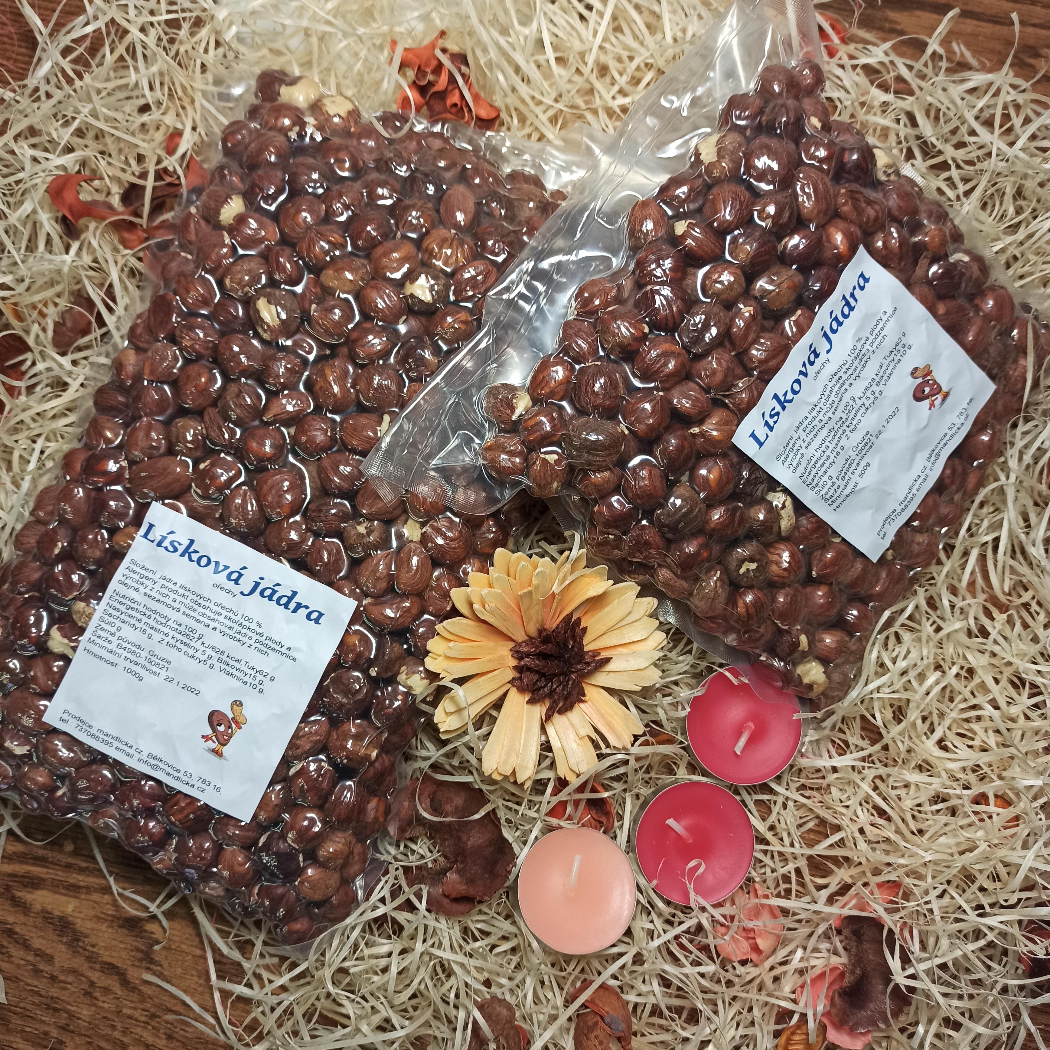 Lísková jádra natural neloupaná 250g